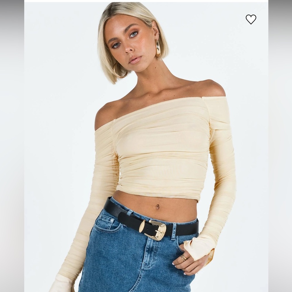 NWT Princess Polly Moreno Top Size 4